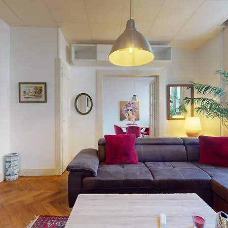 Authentic In The Heart Of Apartment