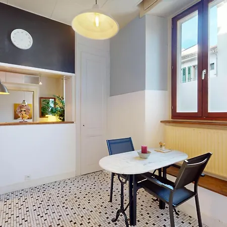 Authentic In The Heart Of * Vevey